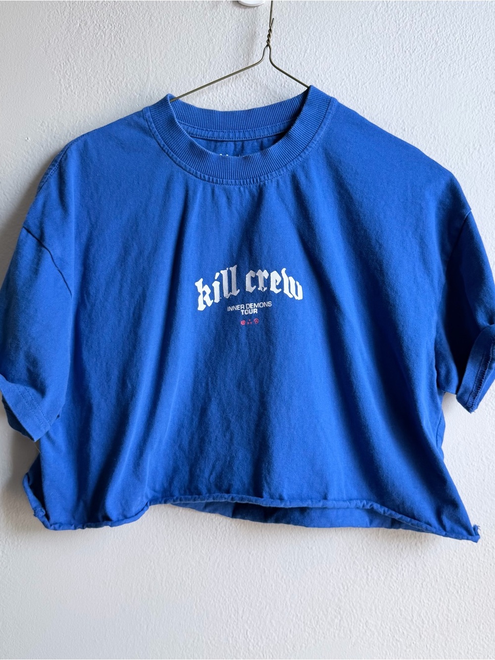 Kill Crew Inner Demons Tour Blue Cropped Graphic Tee XXS Streetwea